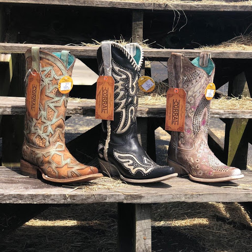 Western Apparel Store «Southside Westen & Outdoor Wear, Farm & Pet», reviews and photos, 3014 James L Redman Pkwy, Plant City, FL 33566, USA