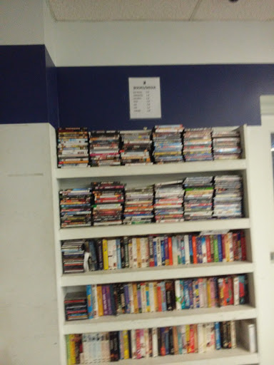 Outlet Store «Goodwill Outlet», reviews and photos