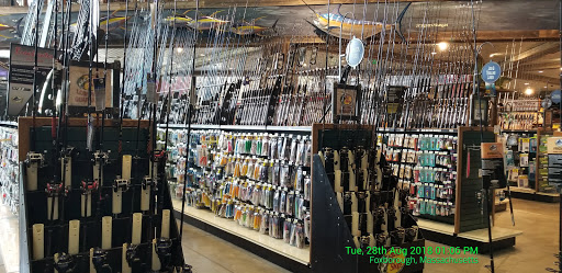 Sporting Goods Store «Bass Pro Shops», reviews and photos