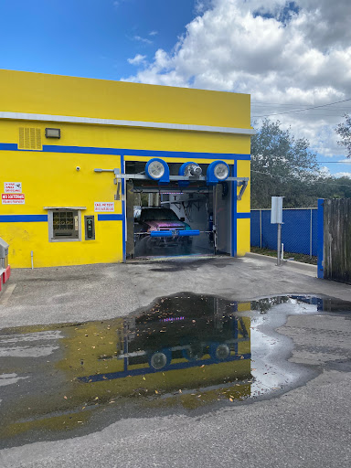 Happy Duck Car Wash en Seffner