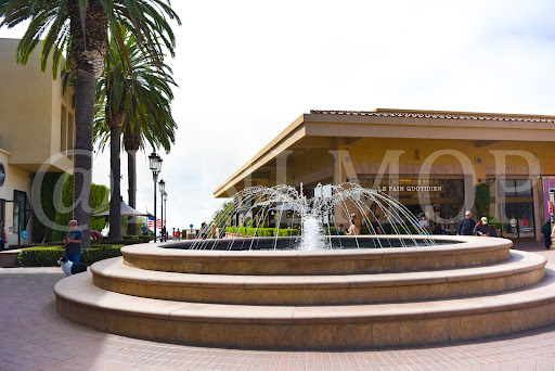 Clothing Store «Fashion Island», reviews and photos, 270 E 5th St, Long Beach, CA 90802, USA