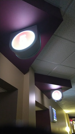 Movie Theater «Regal Cinemas Noblesville 10», reviews and photos, 10075 Town and Country Blvd, Noblesville, IN 46060, USA