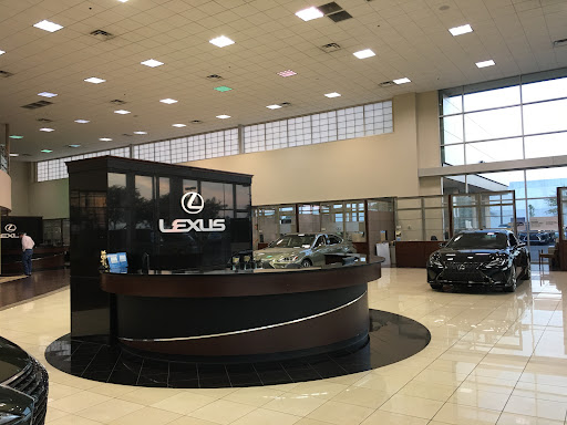 Lexus Dealer «Lexus of Louisville», reviews and photos, 2400 Blankenbaker Pkwy, Louisville, KY 40299, USA