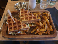 Sandwich au poulet du Restaurant américain Big Joe soul food corner à Paris - n°4