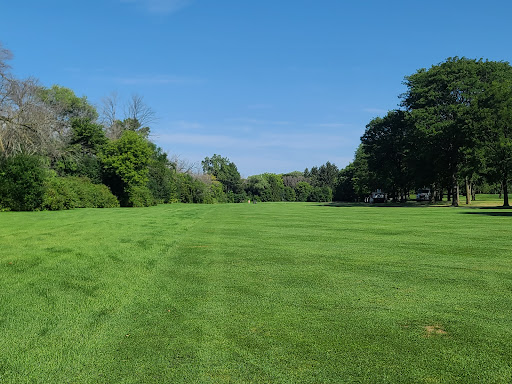 Public Golf Course «Currie Park Golf Course», reviews and photos, 3535 N Mayfair Rd, Wauwatosa, WI 53222, USA