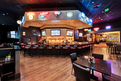 Zone 8 Sports Bar & Grill