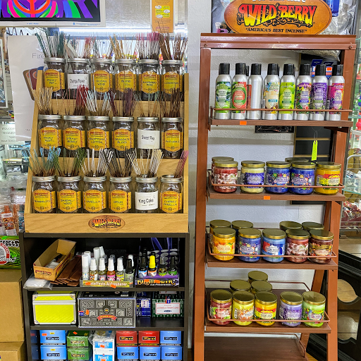 Tobacco Shop «Naga smoke shop», reviews and photos, 7540 N Dale Mabry Hwy, Tampa, FL 33614, USA