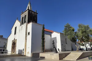 Igreja de São Pedro de torres Vedras image