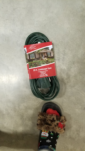 Grocery Store «H-E-B Grocery», reviews and photos, 925 10th St, Floresville, TX 78114, USA