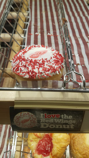 Coffee Shop «Tim Hortons», reviews and photos, 3550 Greenfield Rd, Dearborn, MI 48126, USA