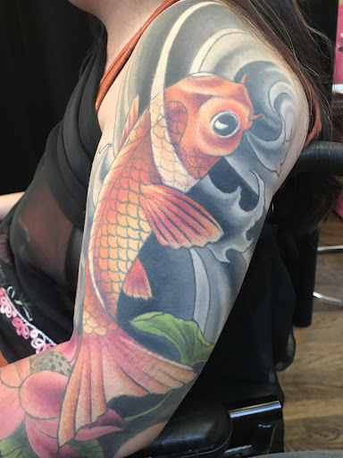 Tattoo Shop «Madame Lazonga Tattoo», reviews and photos, 1529 Western Ave, Seattle, WA 98101, USA