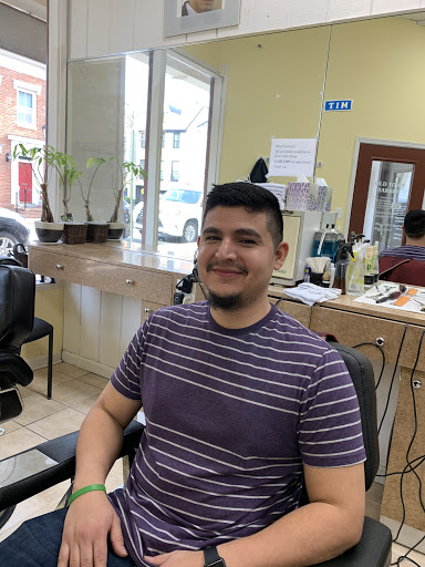 Barber Shop «Old Town Barber Shop», reviews and photos, 222 N Lee St # 2, Alexandria, VA 22314, USA