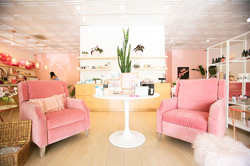 BellaBar Organic Beauty Studio and Boutique