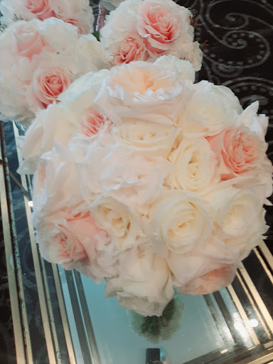 Wholesale Florist «Green Village Flowers», reviews and photos, 5457 Keystone Ct, Plainfield, IL 60586, USA