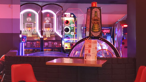 Bowling Alley «AMF Babylon Lanes», reviews and photos, 430 Sunrise Hwy, West Babylon, NY 11704, USA