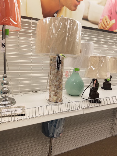 Clothing Store «Ross Dress for Less», reviews and photos, 2201 Preston Rd, Plano, TX 75093, USA