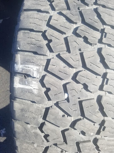 Tire Shop «Discount Tire Store - Hillsboro, OR», reviews and photos, 1800 SE Minter Bridge Rd, Hillsboro, OR 97123, USA