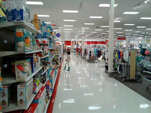 Department Store «Target», reviews and photos, 7601 Kingery Hwy, Willowbrook, IL 60527, USA
