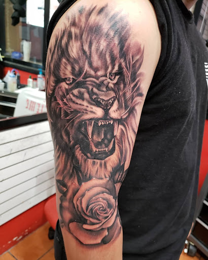 Explore tattoo ideas for carpenters, creative tattoo ideas in El Paso, available at Estilo Firme Tattoo Co.