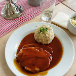 Photo n°1 de l'avis de Younsok.h fait le 29/04/2019 à 16:17 sur le  Schlosswirtschaft Herrenchiemsee à Herrenchiemsee