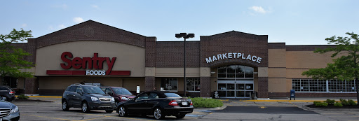 Grocery Store «Daniels Foods Sentry», reviews and photos, 681 Kenosha St, Walworth, WI 53184, USA