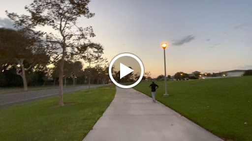 Park «Mike Ward Community Park Woodbridge», reviews and photos, 20 Lake Rd, Irvine, CA 92604, USA