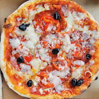 Plats et boissons du Pizzas à emporter La Caravane Passe à Luc-en-Diois - n°2