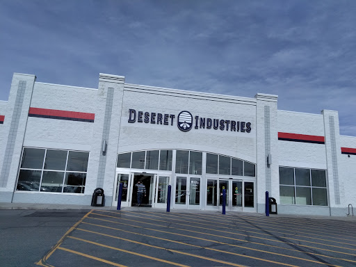 Thrift Store «Deseret Industries Thrift Store», reviews and photos, 11 E 4500 S, Murray, UT 84107, USA