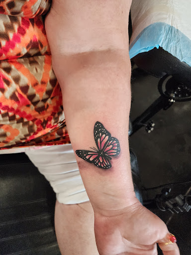 Explore tattoo connection ideas, creative tattoo ideas in Kissimmee, available at Fallen Heroes Tattoo & Piercing (Florida)
