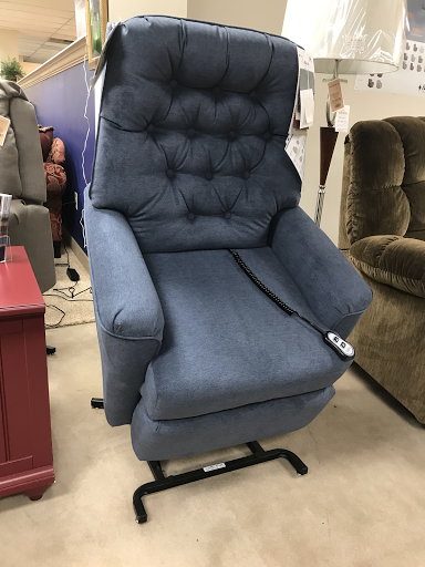 Furniture Store «Edwards Furniture», reviews and photos, 800 W Central Ave, Springboro, OH 45066, USA