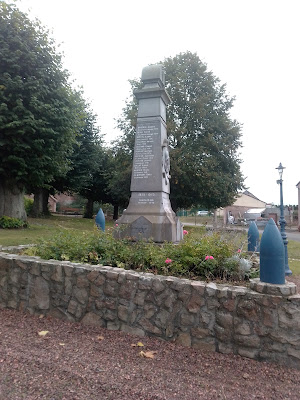Monument aux morts d'Escarmain à Escarmain