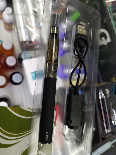 Tobacco Shop «Almaz Smoke Shop», reviews and photos, 1333 NJ-35, Avenel, NJ 07001, USA