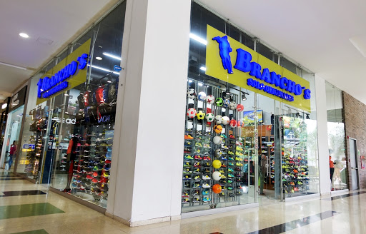 Tiendas para comprar botines alpe Medellin