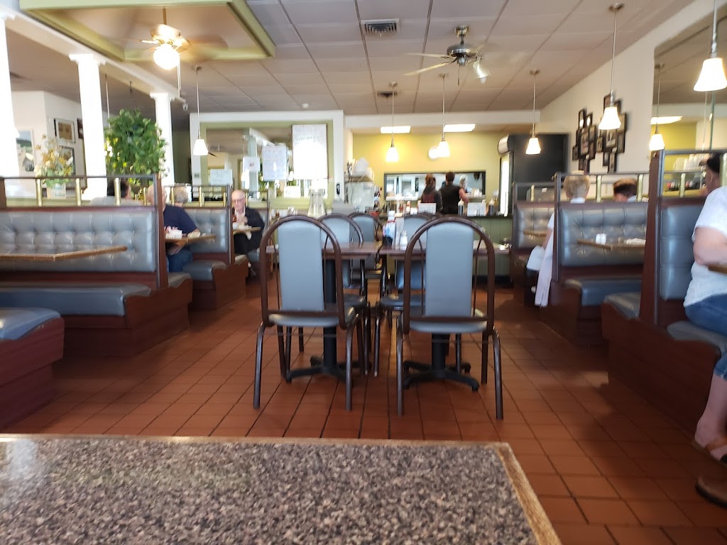 Roland's Restaurant Nashua, NH 03060 Menu, Hours, Reviews and Contact