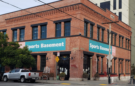 Sporting Goods Store «Sports Basement Bryant St.», reviews and photos, 1590 Bryant St, San Francisco, CA 94103, USA