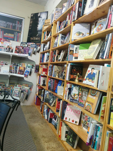 Book Store «Family Book Shop», reviews and photos, 1301 N Woodland Blvd, DeLand, FL 32720, USA