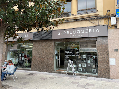 S-PELUQUERIA Av. España, 32, 24400 Ponferrada, León, España