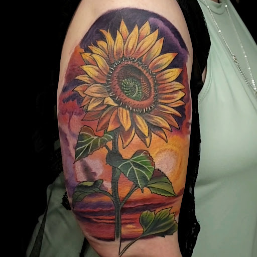 Explore best sister tattoo ideas, creative tattoo ideas in Casper, available at Final Thoughts