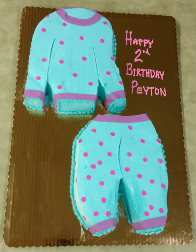 Bakery «Reeves Cake Shop», reviews and photos, 2770 Cory Ave, Akron, OH 44314, USA