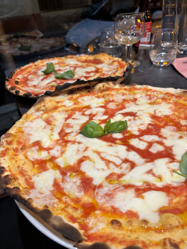 Tema - Roma in una pizza in Aprilia, Provincia di Latina