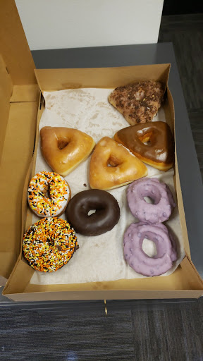 Donut Shop «Madbrook Donut Company», reviews and photos, 1987 W 4800 S, Roy, UT 84067, USA