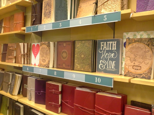 Book Store «Barnes & Noble», reviews and photos, 3485 Tyler St, Riverside, CA 92503, USA