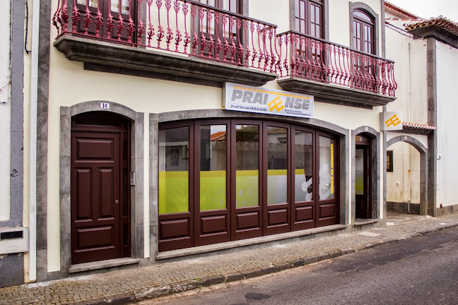 Escola de Condução Praiense - Praia da Vitória