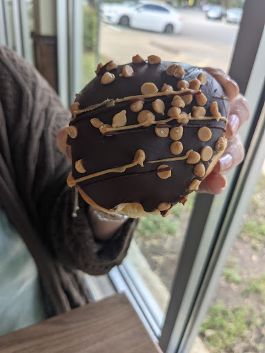 Bakery «Krispy Kreme Doughnuts», reviews and photos, 12586 Research Blvd, Austin, TX 78759, USA