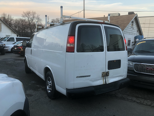 Motor Vehicle Dealer «Gordon Motor Cars LLC», reviews and photos, 510 Lancaster Ave, Malvern, PA 19355, USA