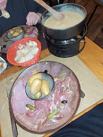Plats et boissons du Restaurant de fondues Restaurant Le Refuge - Savoyard à Saint-Raphaël - n°19