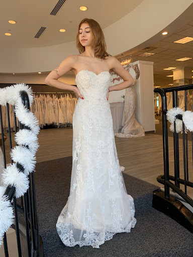 Bridal Shop «Paisley Bridal», reviews and photos, 73-09 Metropolitan Ave, Middle Village, NY 11379, USA