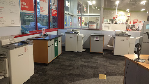 Office Supply Store «Staples», reviews and photos, 252 Daniel Webster Hwy, Nashua, NH 03060, USA