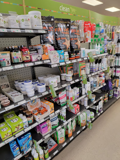 Pet Supply Store «PetPeople», reviews and photos, 4631 Everhard Rd NW, Canton, OH 44718, USA