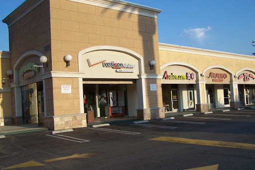 Verizon Authorized Retailer - A Wireless, 655 W Duarte Rd Suite A, Arcadia, CA 91007, USA, 